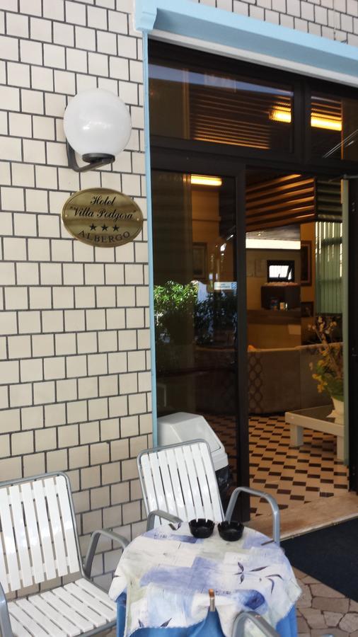 Hotel Villa Podgora Rimini Kültér fotó