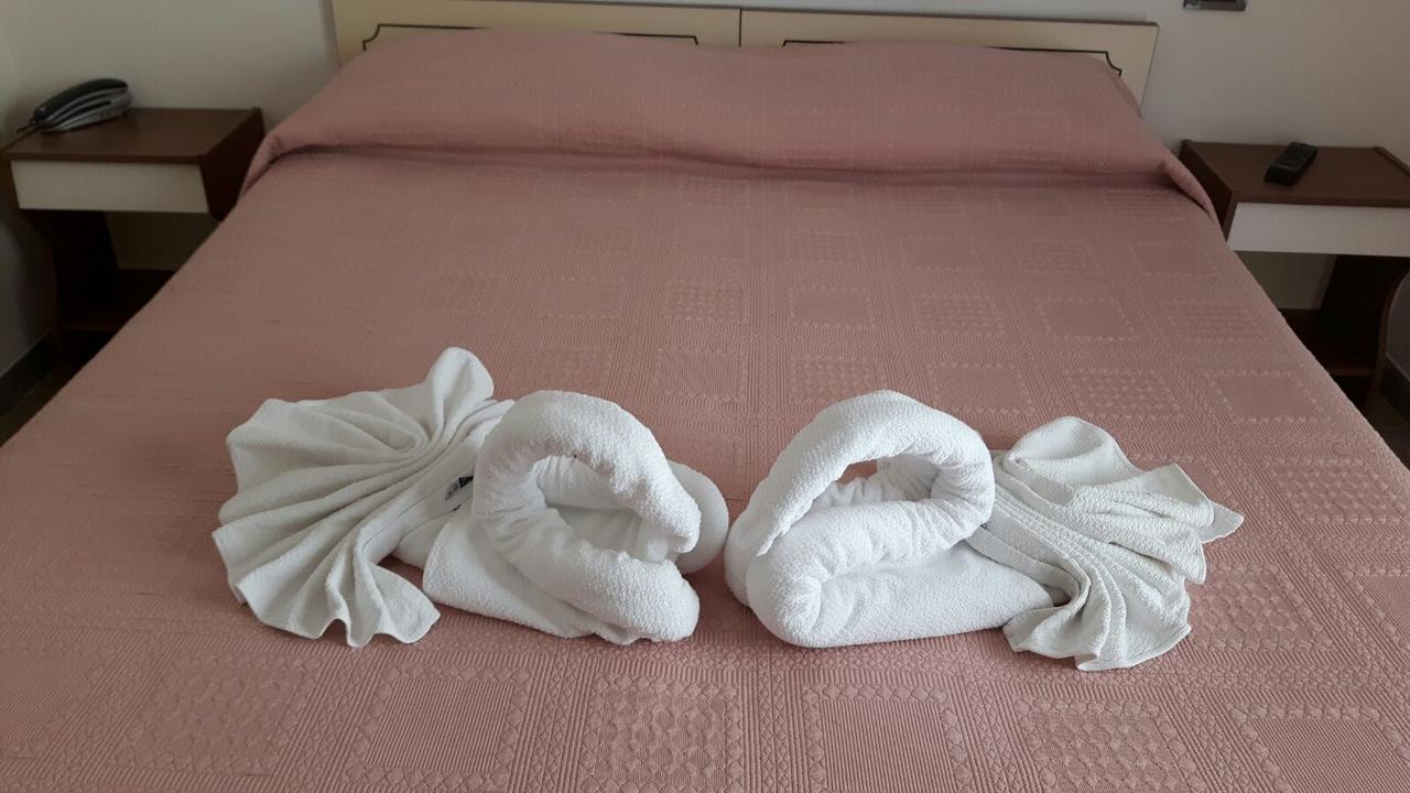 Hotel Villa Podgora Rimini Kültér fotó